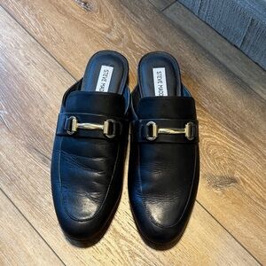 Steve Madden Black Leather Loafers